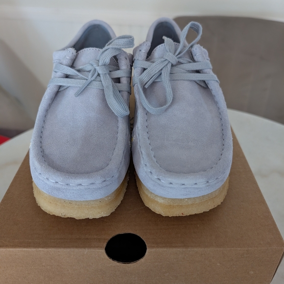 Clarks Wallabee Daisy Suede Shoes - Picture 3 of 7